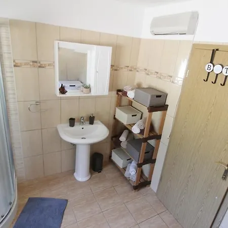 House Tina Holiday home *