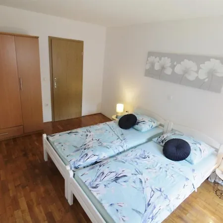 House Tina Holiday home