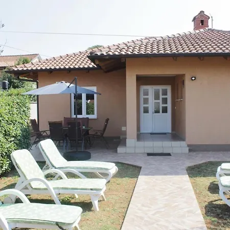 Holiday home House Tina