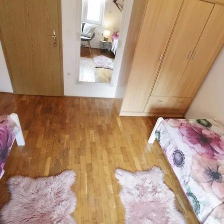 Holiday home House Tina