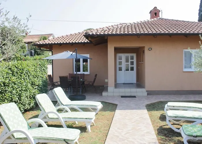 Vakantiehuis House Tina