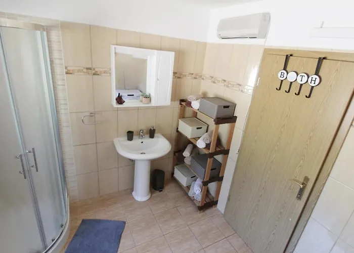 House Tina Vakantiehuis *